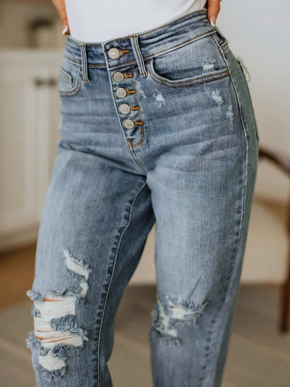 JUDY BLUE High Rise Distressed Button Fly Boyfriend Jeans | Size: 0/24 - Picture 6 of 12